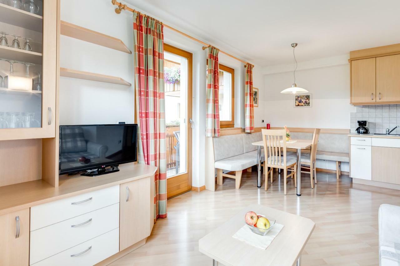 Pension Haus Am See Natz-Schabs エクステリア 写真